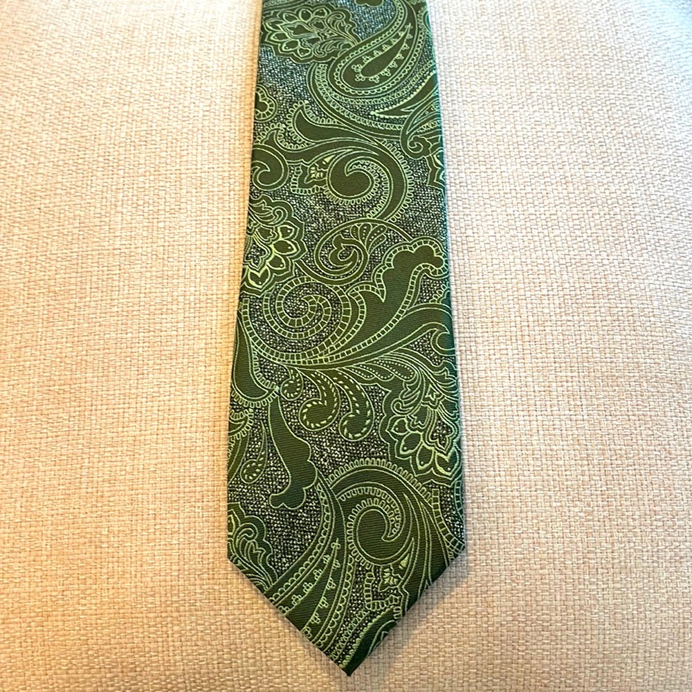 Paul Fredrick Elegant Green Silk Tie